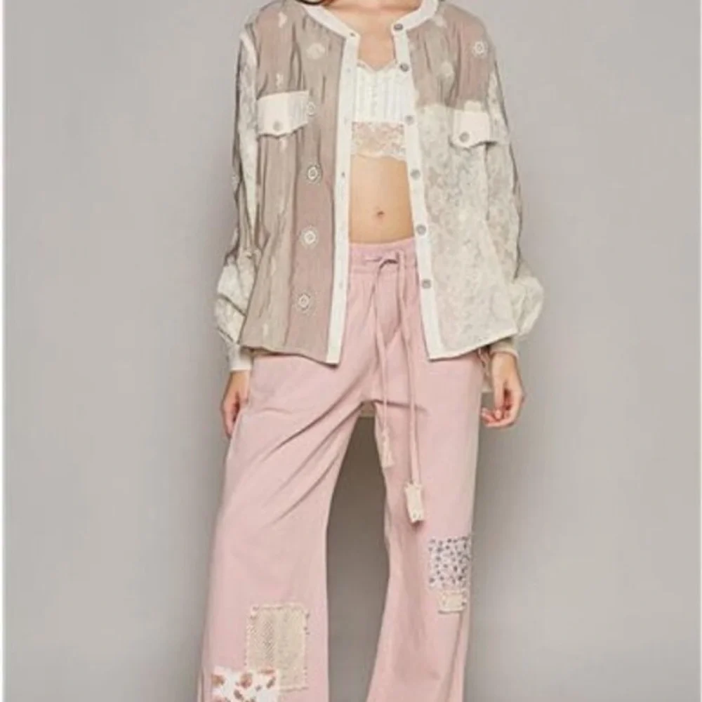 POL Eyelet Lace Button-Up Blouse - - Picture 7 of 9